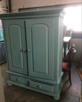 Grote zware kast