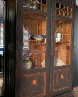 Vitrine kast